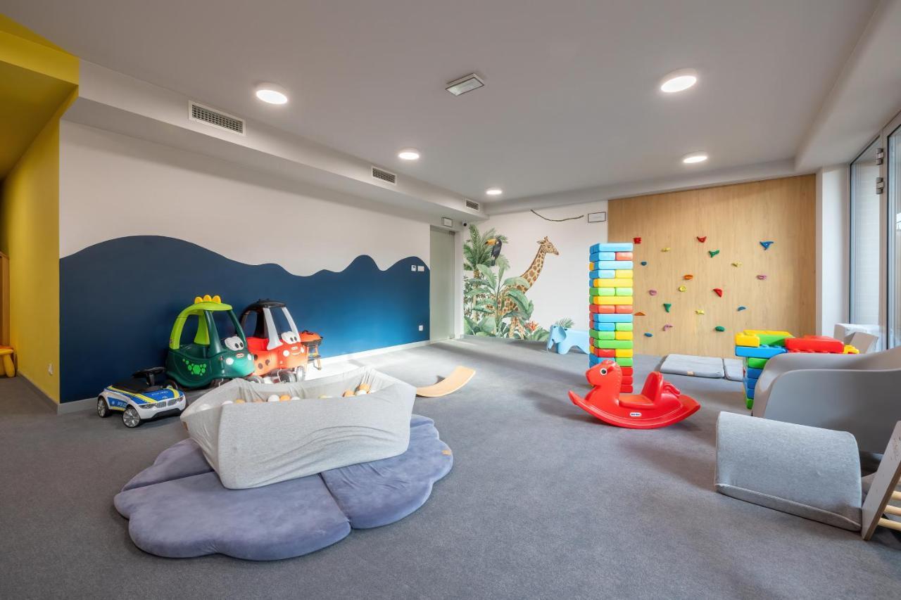 רבאל Apartment Klifowa Resort With Spa, Fitness & Kids Room By Noclegi Renters מראה חיצוני תמונה